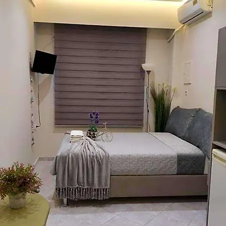 Hostel Vacations In Pátra