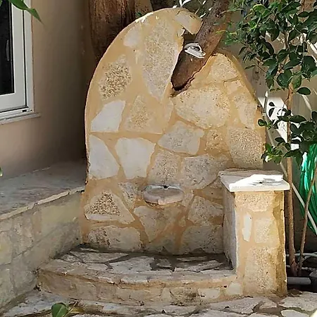 Hostel Vacations In Pátra